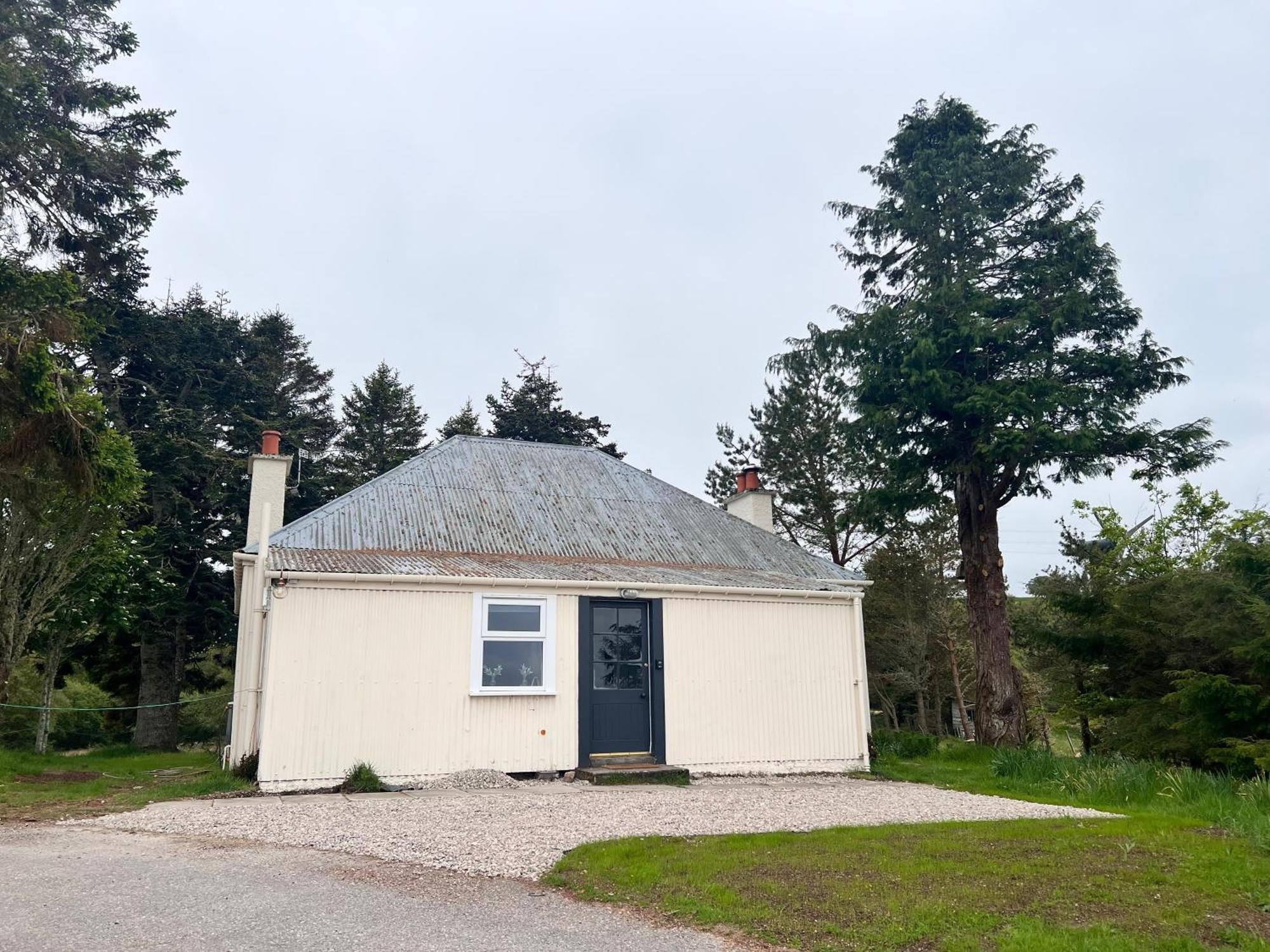 Challenger Bothy Villa Lairg Exterior photo