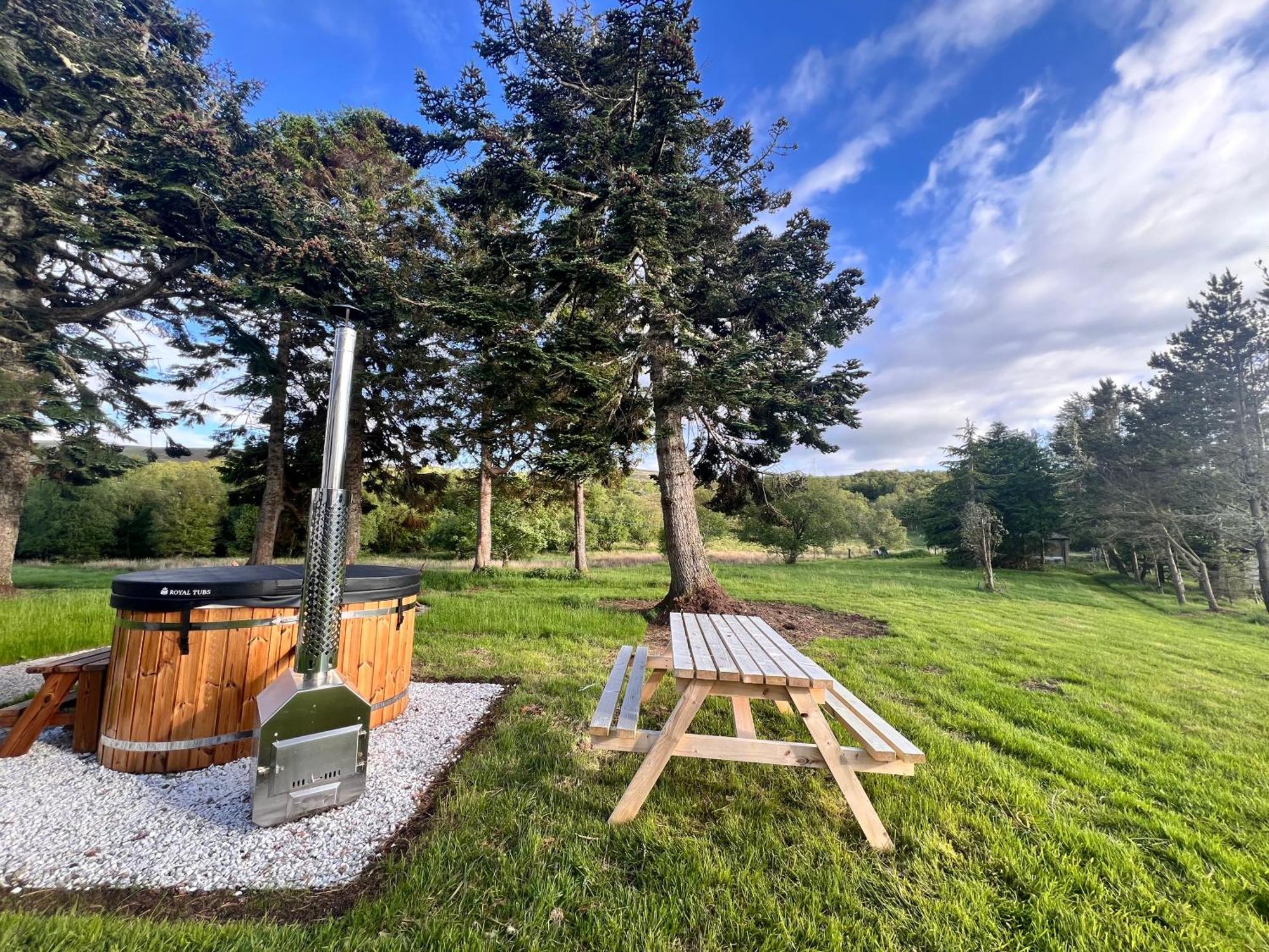 Challenger Bothy Villa Lairg Exterior photo